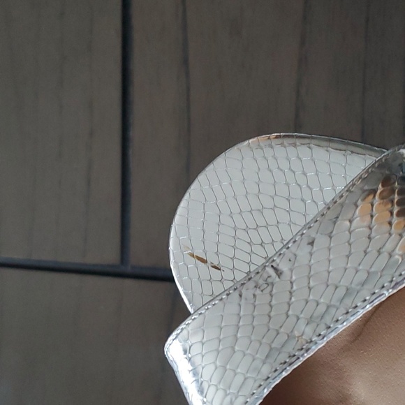 Boohoo Wide Width Snake Metallic Platform Heels, Metallic, US9 (UK7) NWOTs - Picture 6 of 16